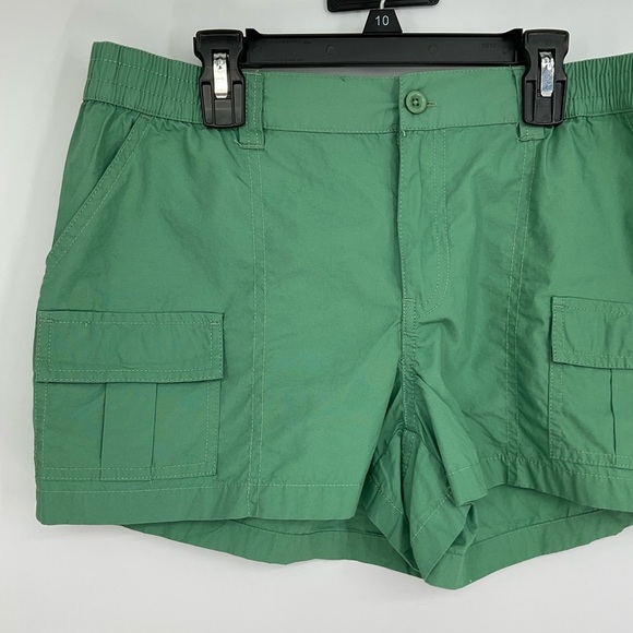 BP Green Utility Cargo Shorts NWT Size M - Picture 2 of 7